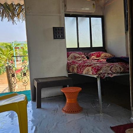 Sea Touch Beach Resort Harihareshwar Zewnętrze zdjęcie
